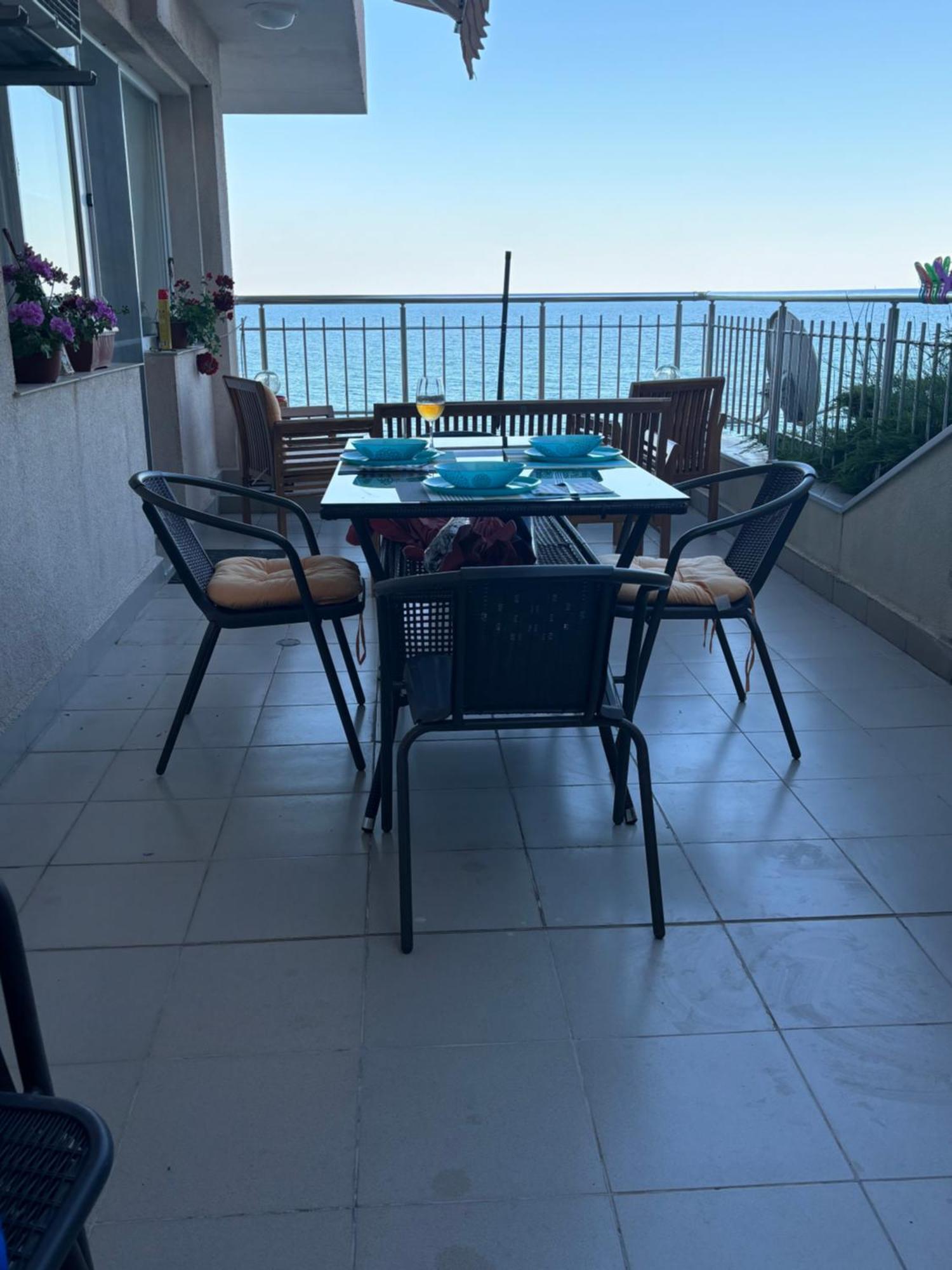 Sea Sunshine Apartment Obzor Exterior foto